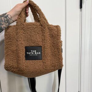 Marc Jacobs The Teddy Small Tote - Brown